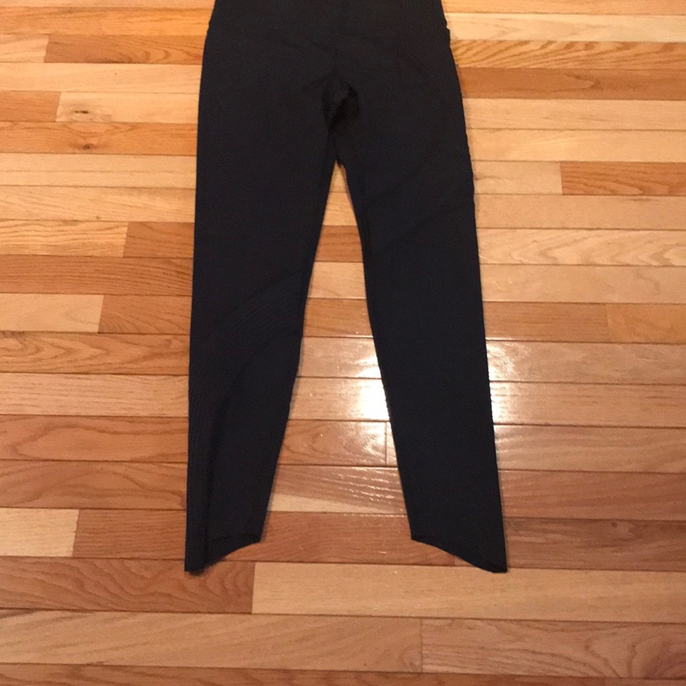 New woman’s Under Armour Leggings tights